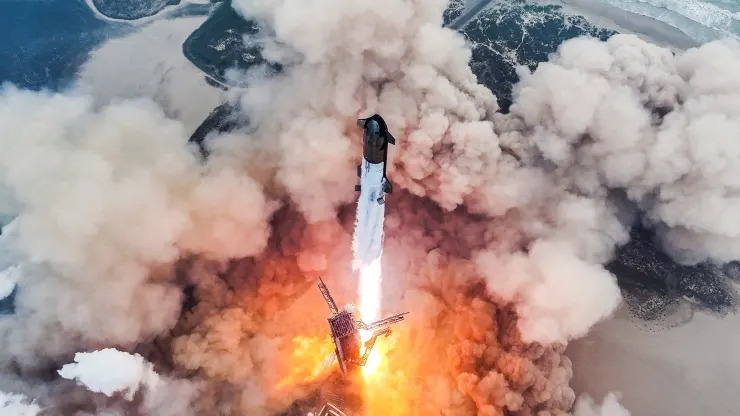 Starship Soars: SpaceX Successfully Completes Fourth Test Flight